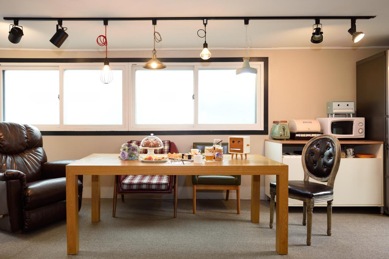 The One Hostel Hongdae In Seoul - Foreigner Only Exteriör bild